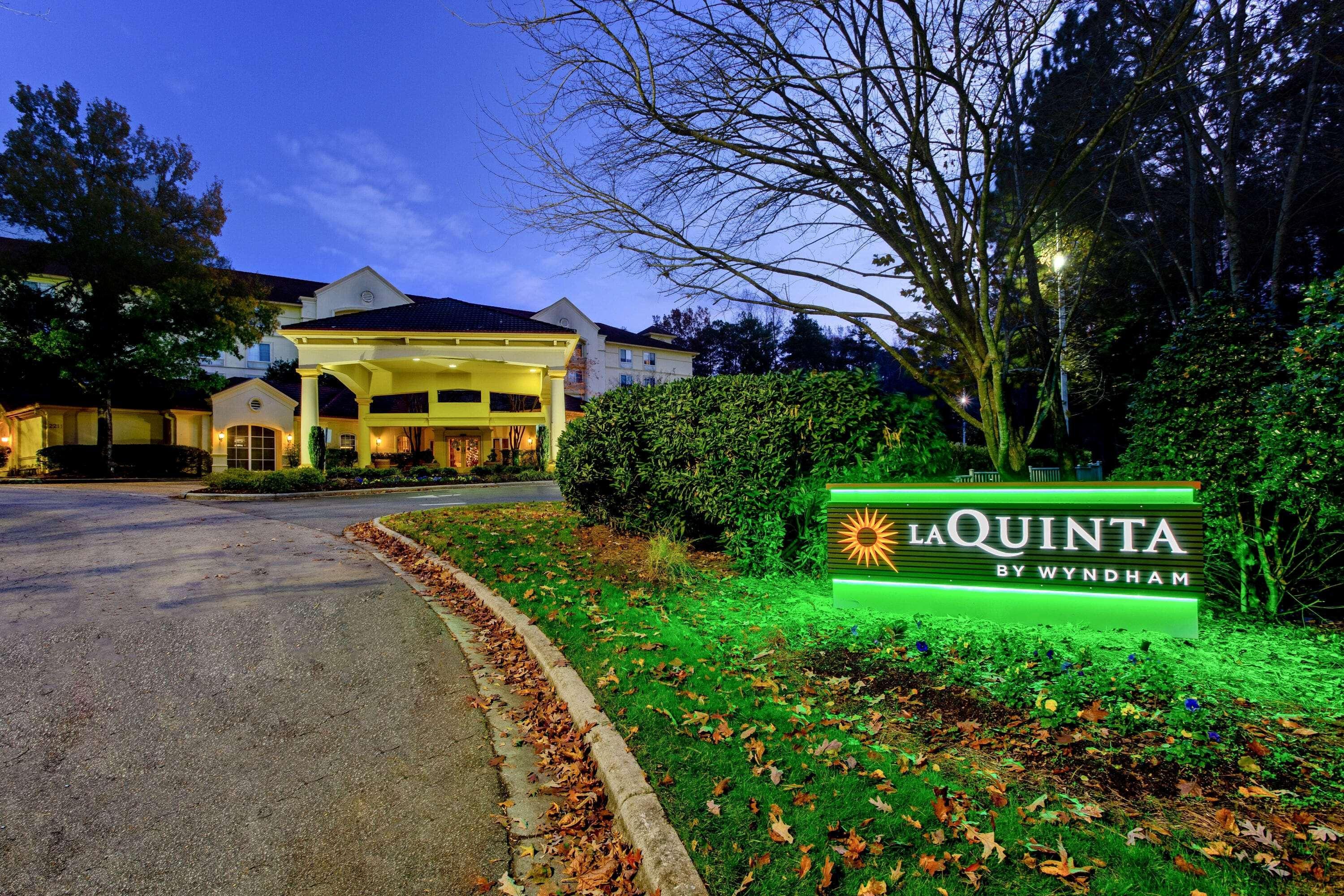 La Quinta By Wyndham Raleigh Crabtree Hotell Eksteriør bilde