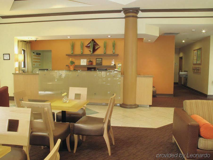 La Quinta By Wyndham Raleigh Crabtree Hotell Eksteriør bilde
